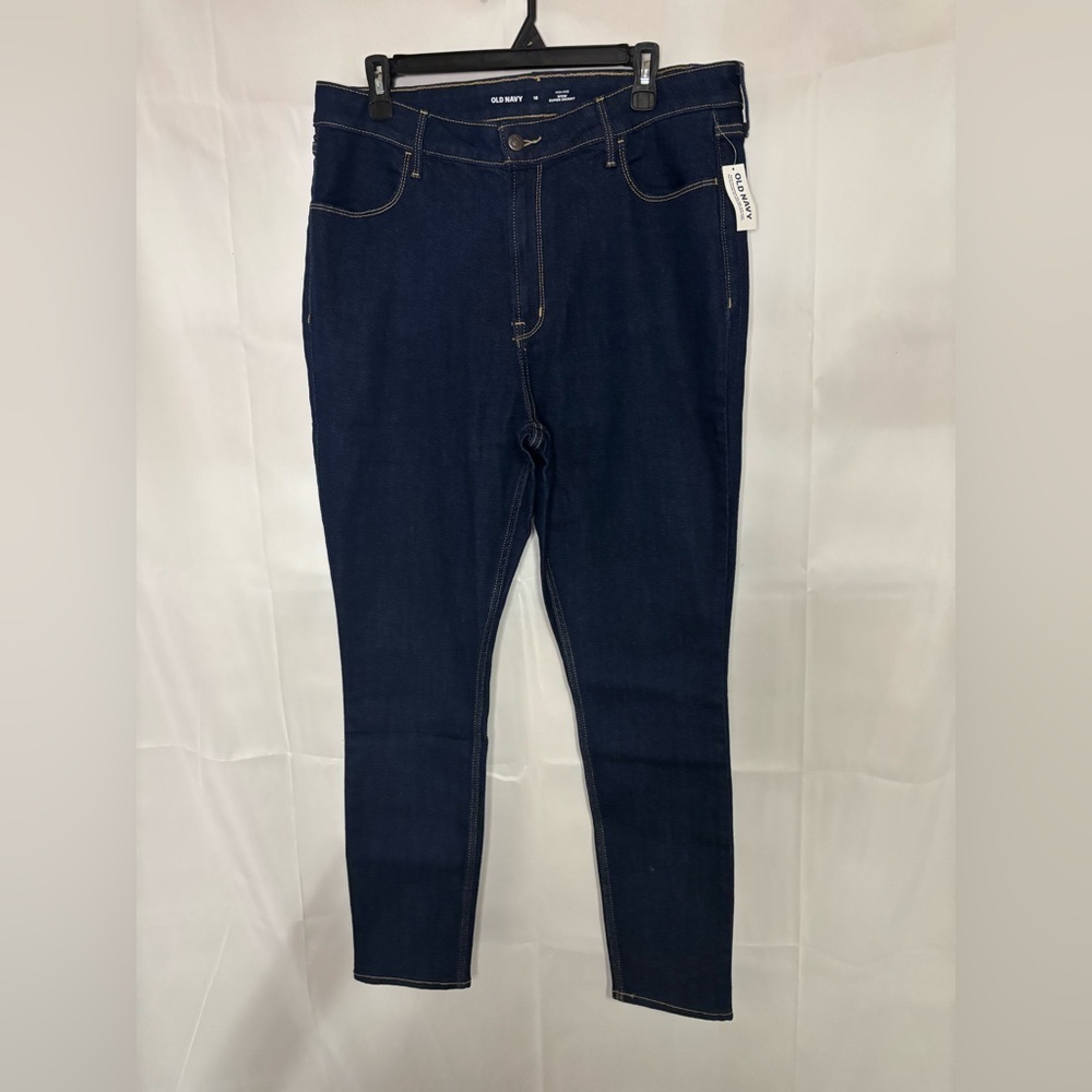 New with tags, womens size 16 skinny old navy jeans, #H1012